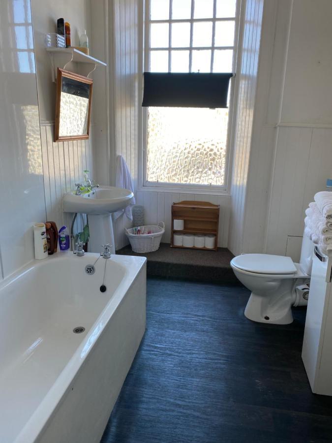 Apartament 1St Floor Alexandra House Aberfeldy Zewnętrze zdjęcie